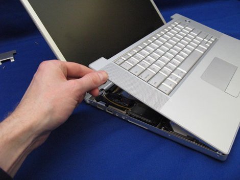 How to change laptop hard drive